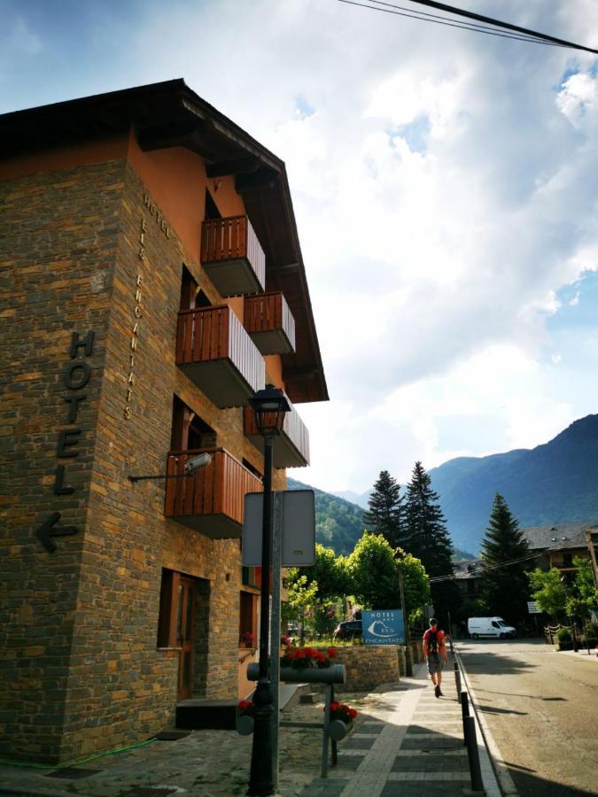 Hotel Els Encantats Espot Exterior foto