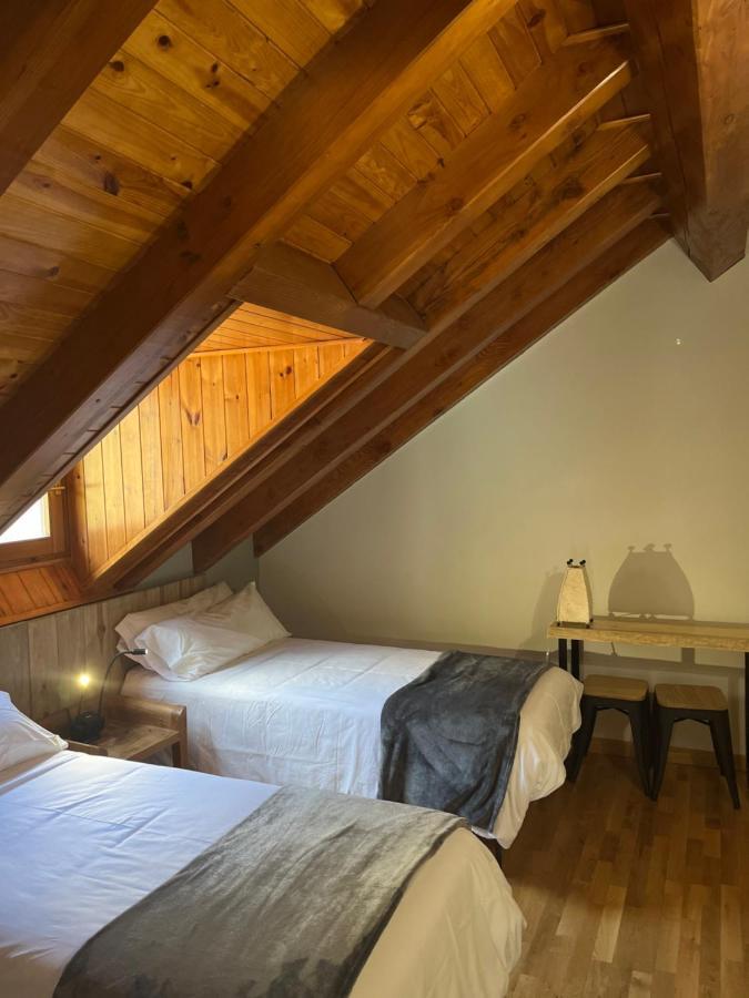 Hotel Els Encantats Espot Exterior foto